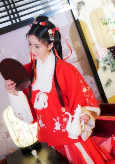 极品美女在线观看免费_DVD免费播放