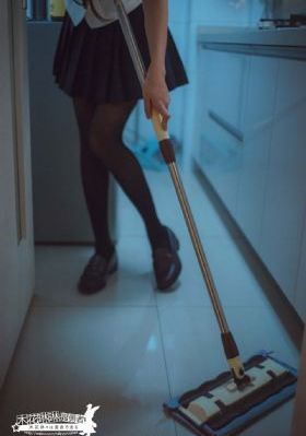 漂亮女友hd中字_720BD在线观看