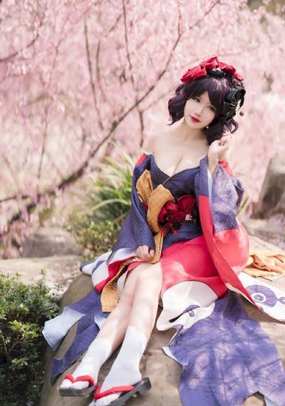 伊人婷婷在线_BD英语BD在线观看